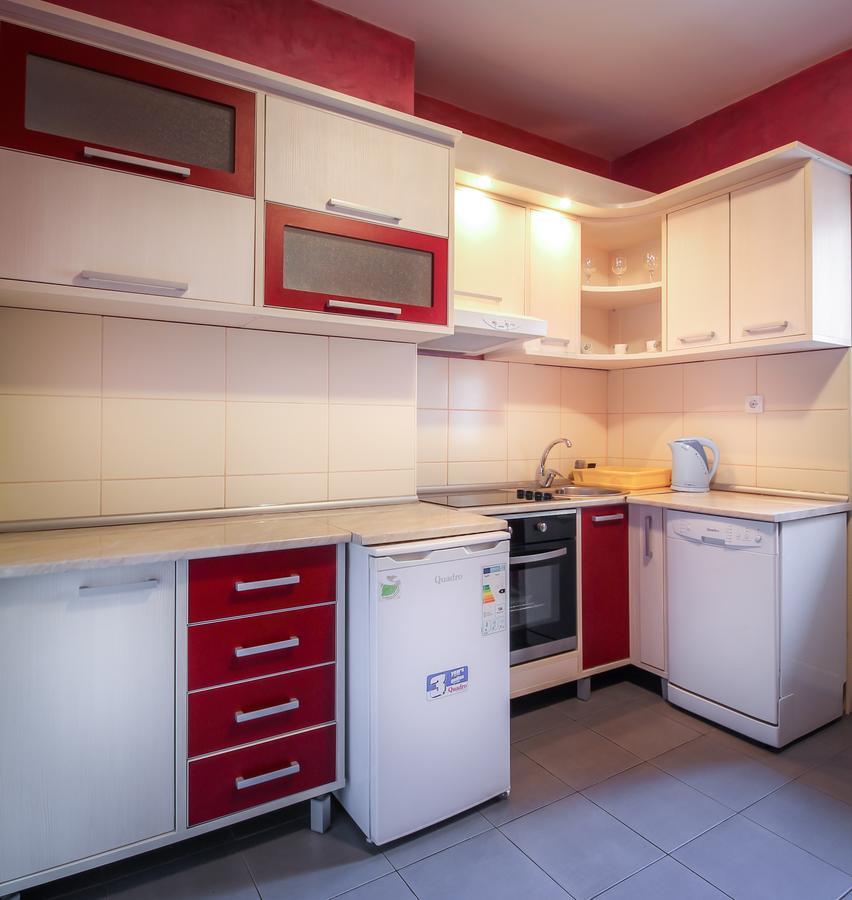Central Park Family Apartment เบลเกรด ภายนอก รูปภาพ