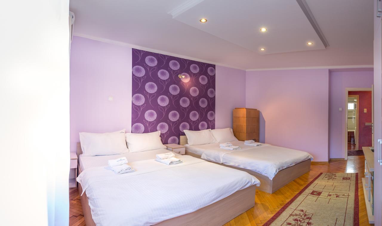 Central Park Family Apartment เบลเกรด ภายนอก รูปภาพ